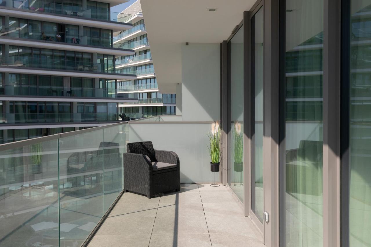 Royal Waves Resort & Spa - Apartment With Parking By Noclegi Renters ミエンジズドロイェ エクステリア 写真