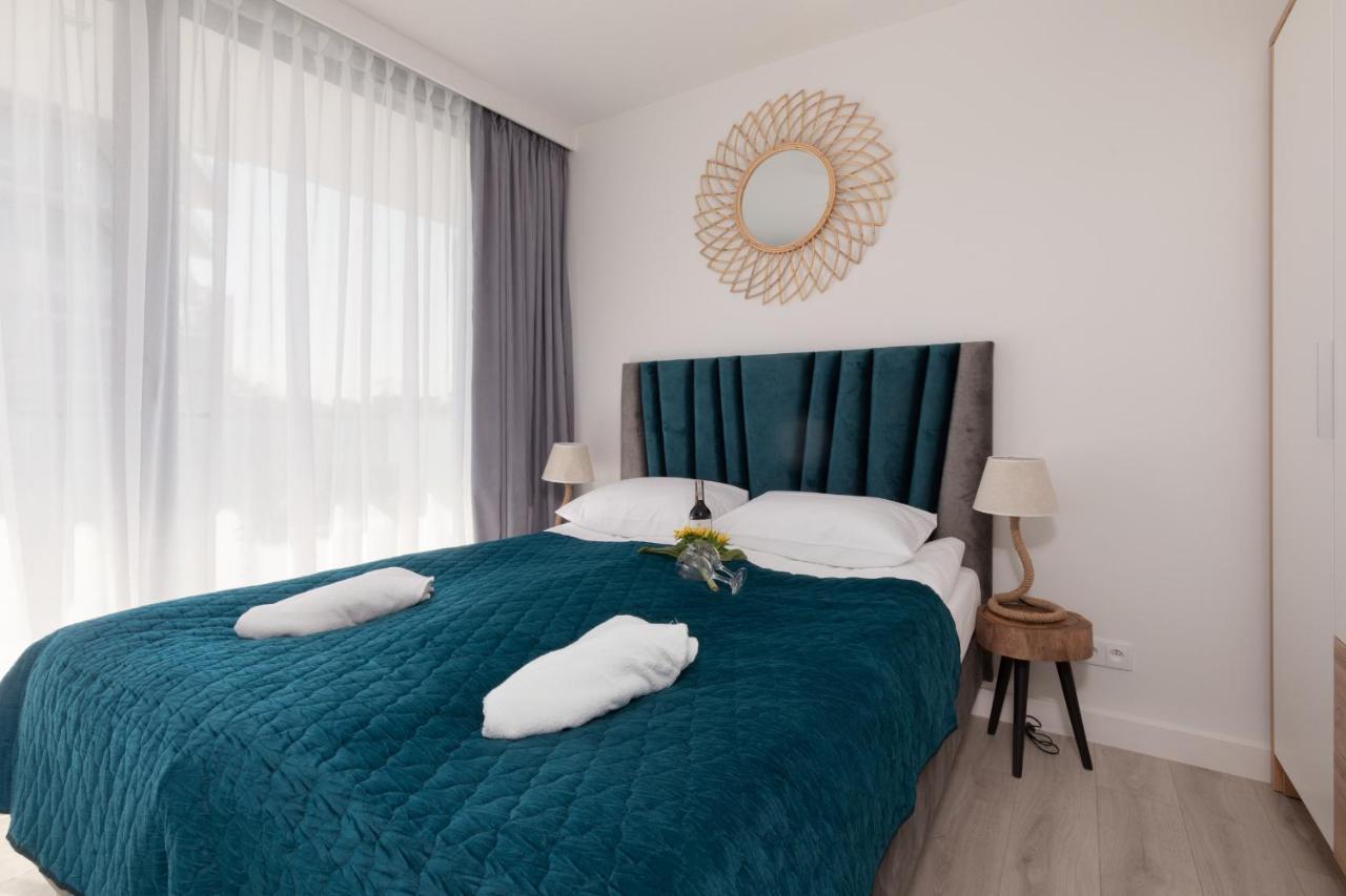 Royal Waves Resort & Spa - Apartment With Parking By Noclegi Renters ミエンジズドロイェ エクステリア 写真