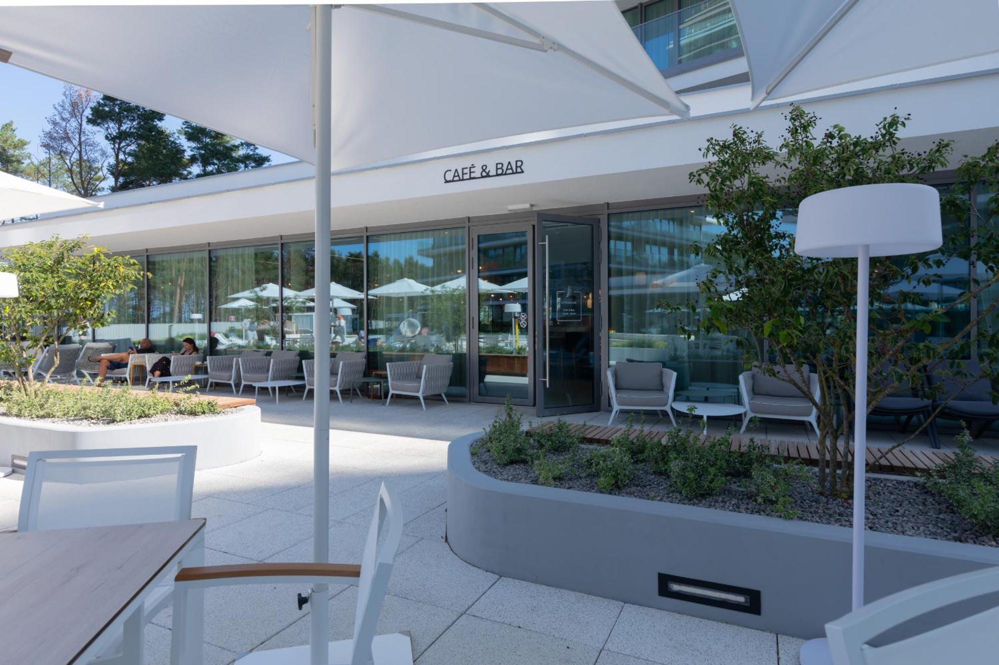 Royal Waves Resort & Spa - Apartment With Parking By Noclegi Renters ミエンジズドロイェ エクステリア 写真